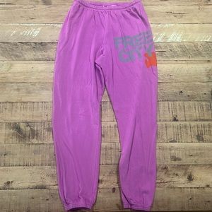 FREE CITY SWEATS